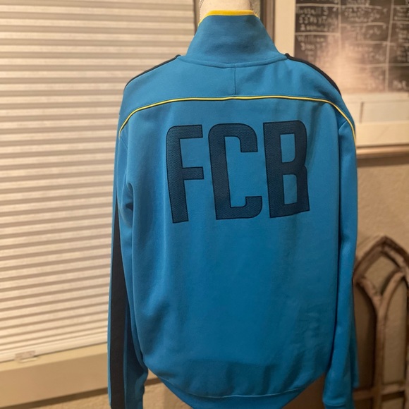 FC Barcelona Zip Up Jacket - Picture 7 of 9